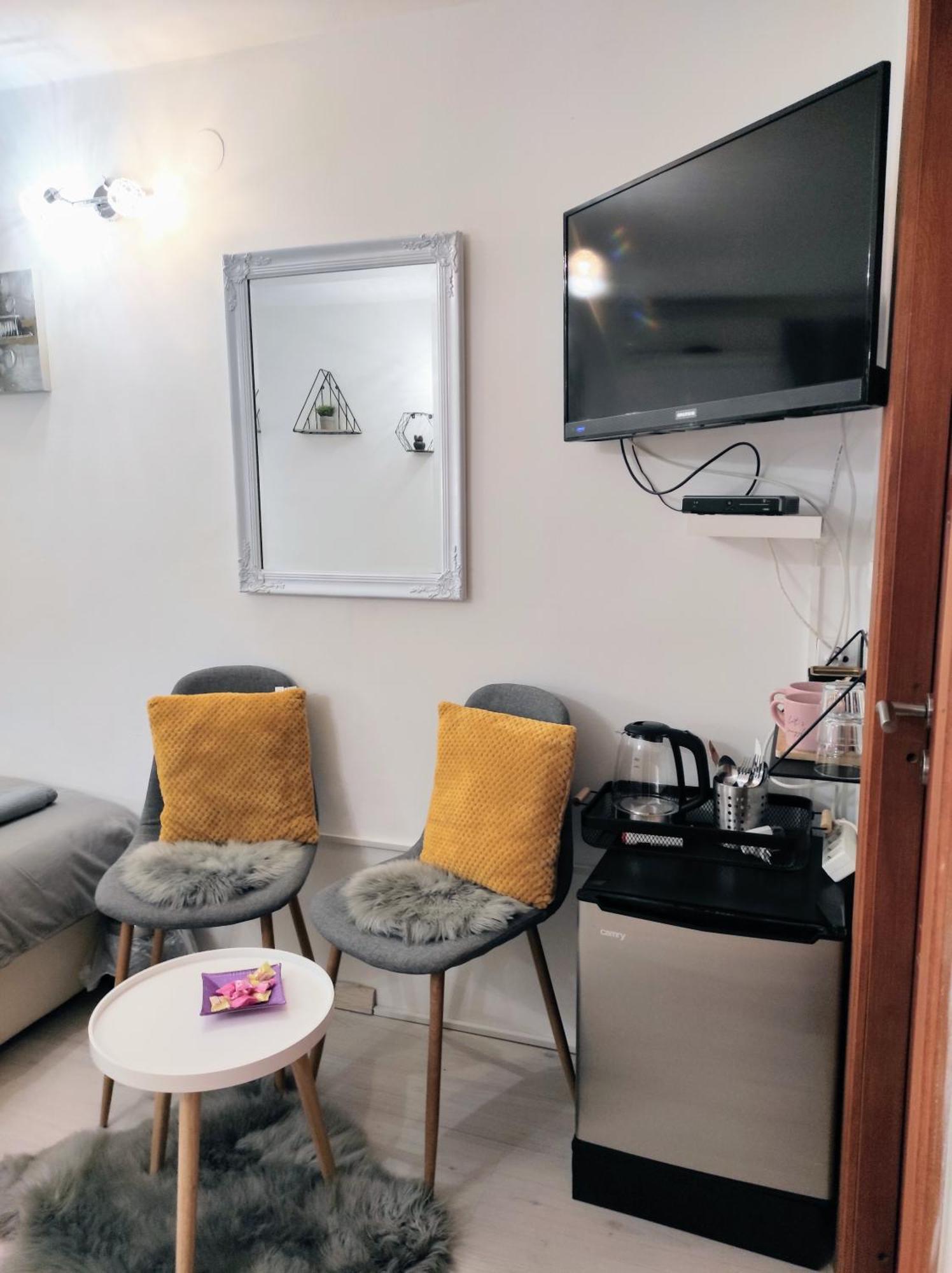 Apartments & Rooms As ヴィス 部屋 写真